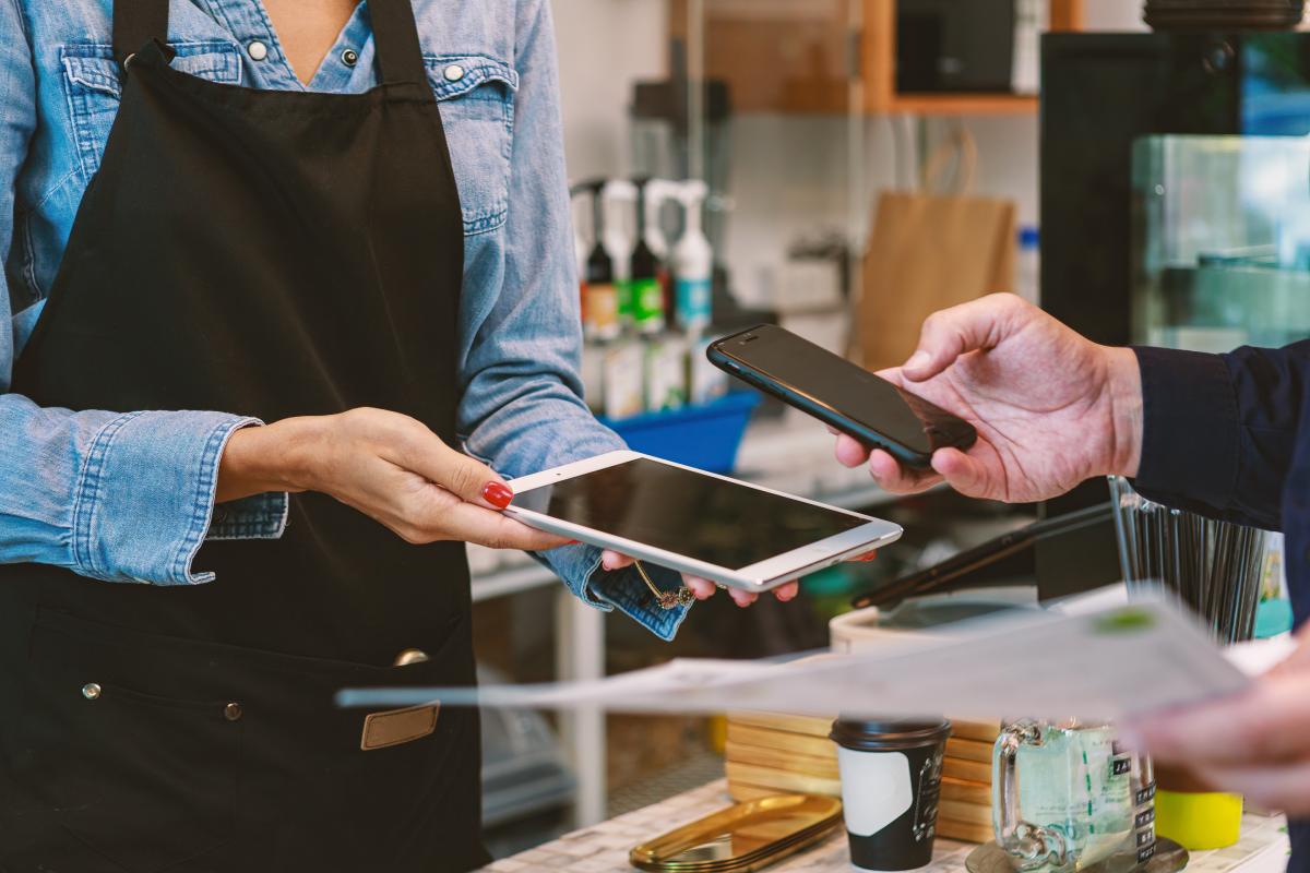 Mobil POS Nedir? Mobil POS Kullanmanın Avantajları Nelerdir?